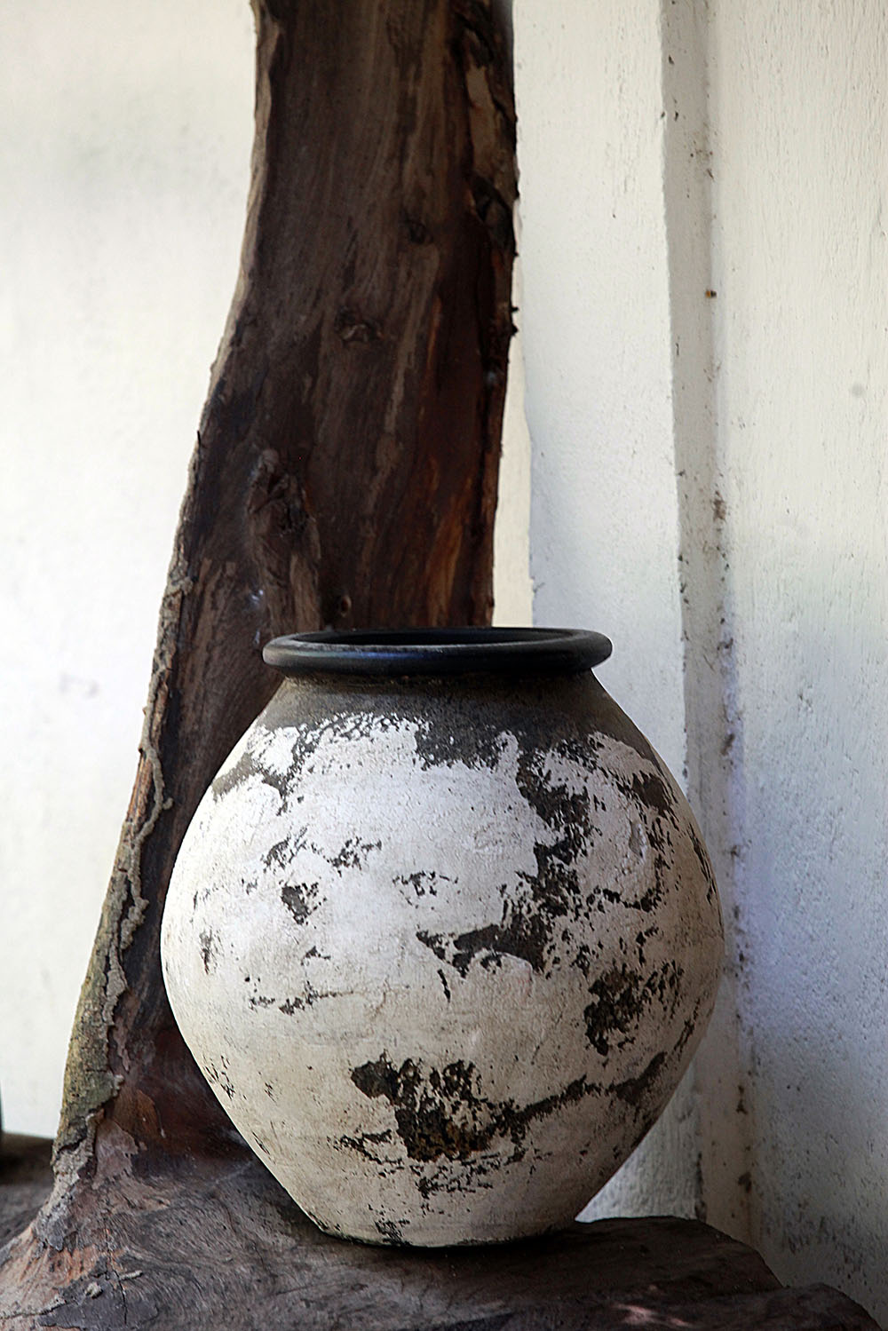 Deko-Vase KALIFIA Antik-Weiß-Schwarz ca. H38cm